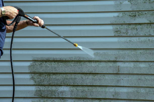 Pressure Washing Brick in Newark, TX